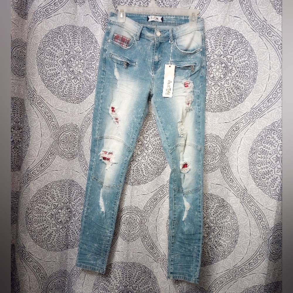 NWT Blue Topic Distressed Patchwork Paint Slapper SkinnyLeg Jeans Size Junior5/6